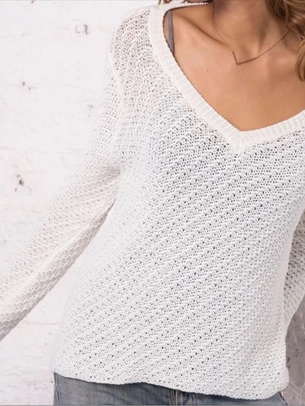 Wooden Ships French Lace V-Neck Sweater Size Small/Medium
